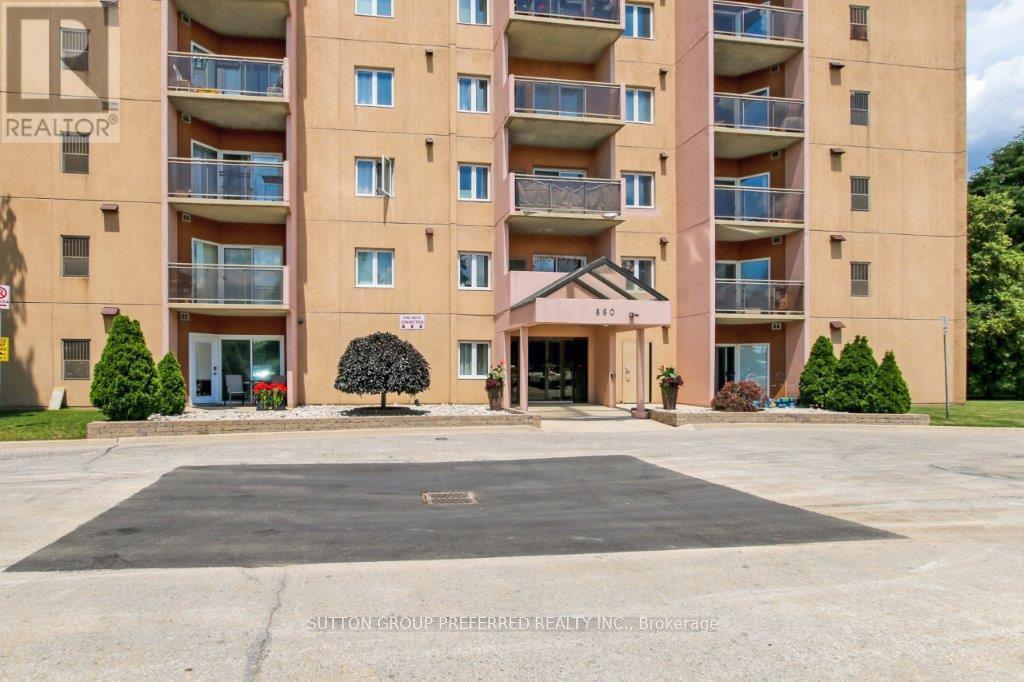 1201 - 860 COMMISSIONERS ROAD E, London South (South H)