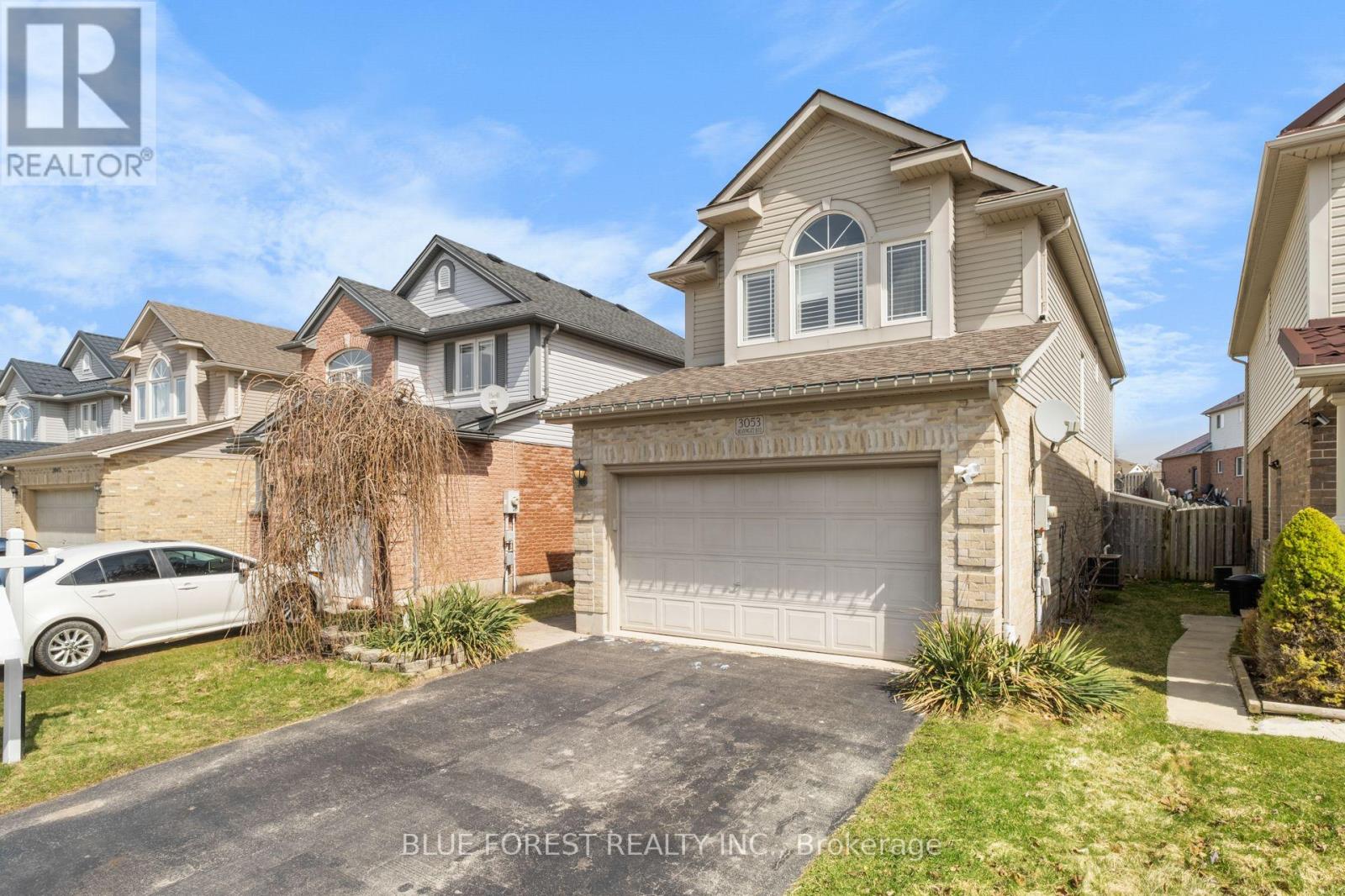 3053 MEADOWGATE BOULEVARD, London South (South U)