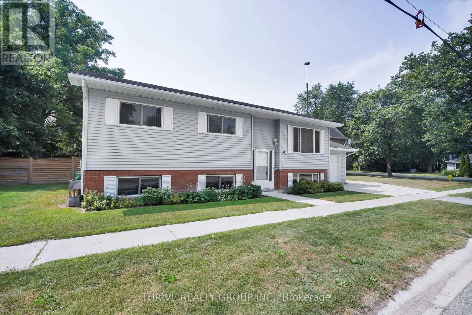 274 STATION STREET, North Middlesex (Parkhill)