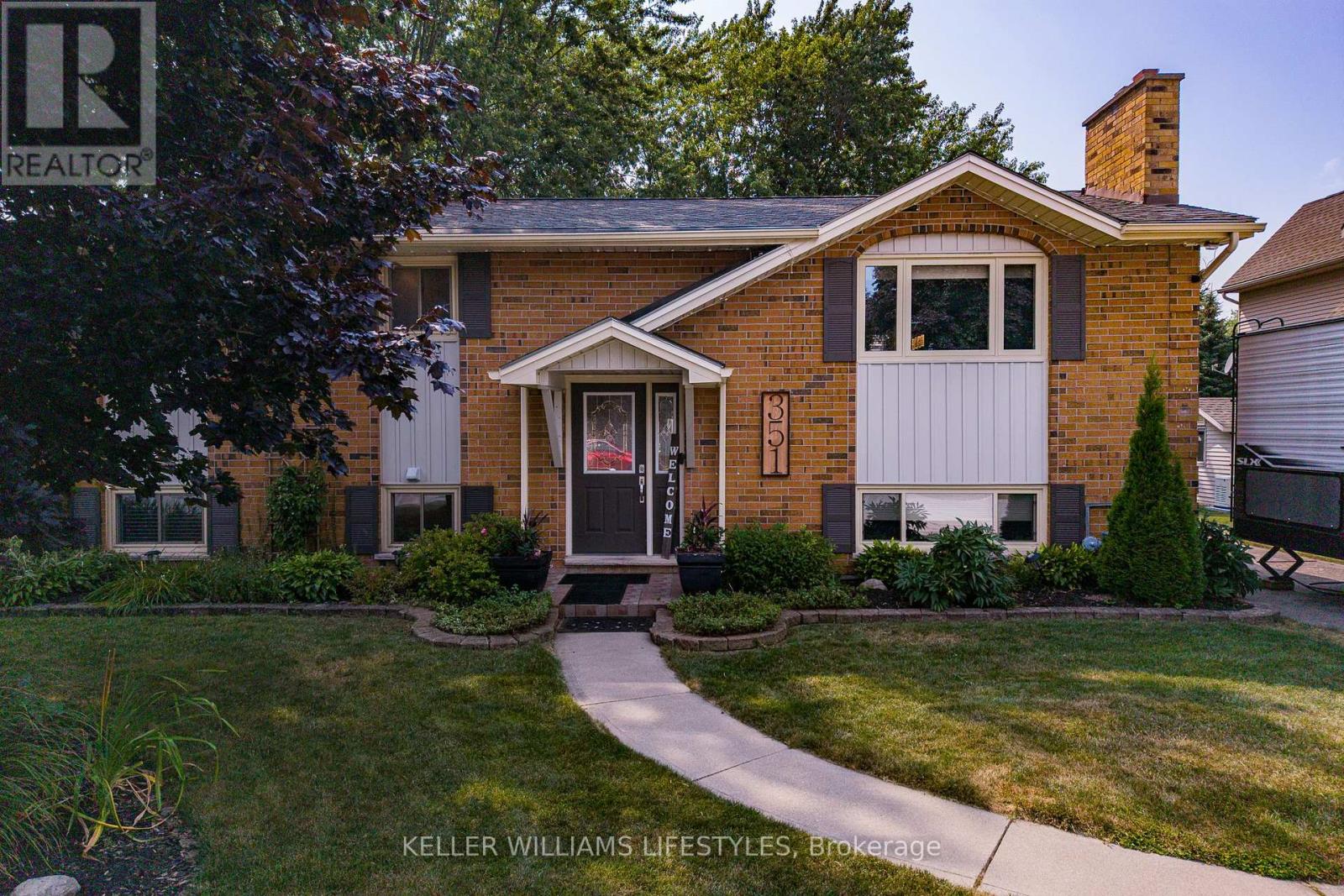 351 MOTZ BOULEVARD, South Huron (Exeter)