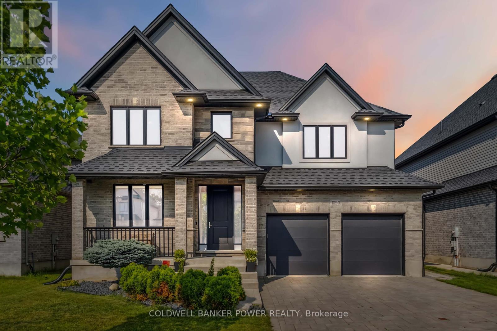 1090 EAGLETRACE DRIVE, London North (North S)