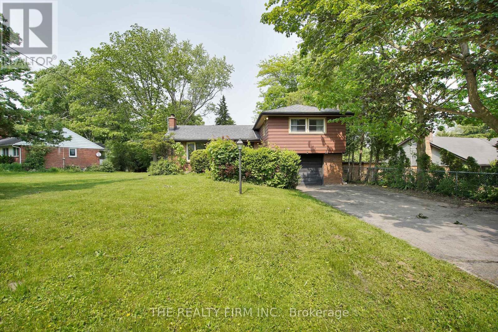 95 EDGAR DRIVE, London North (North K)
