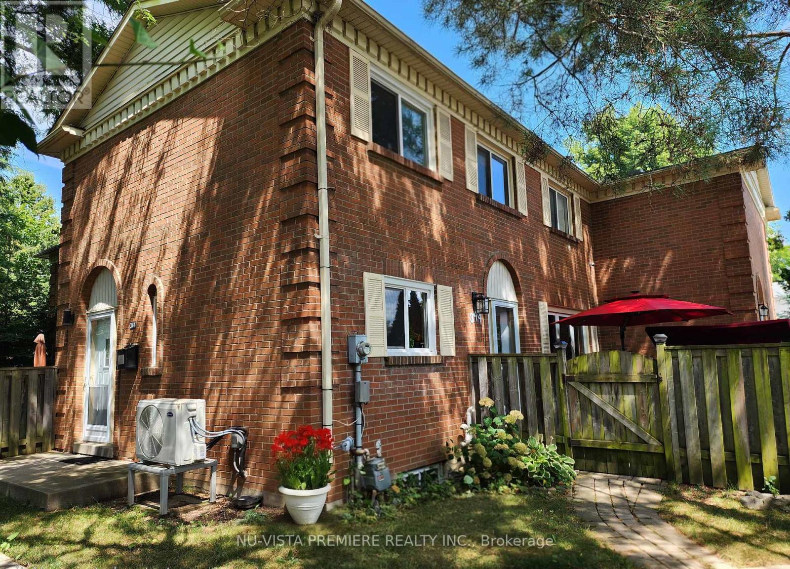 344 HOMESTEAD COURT N, London North (North F)