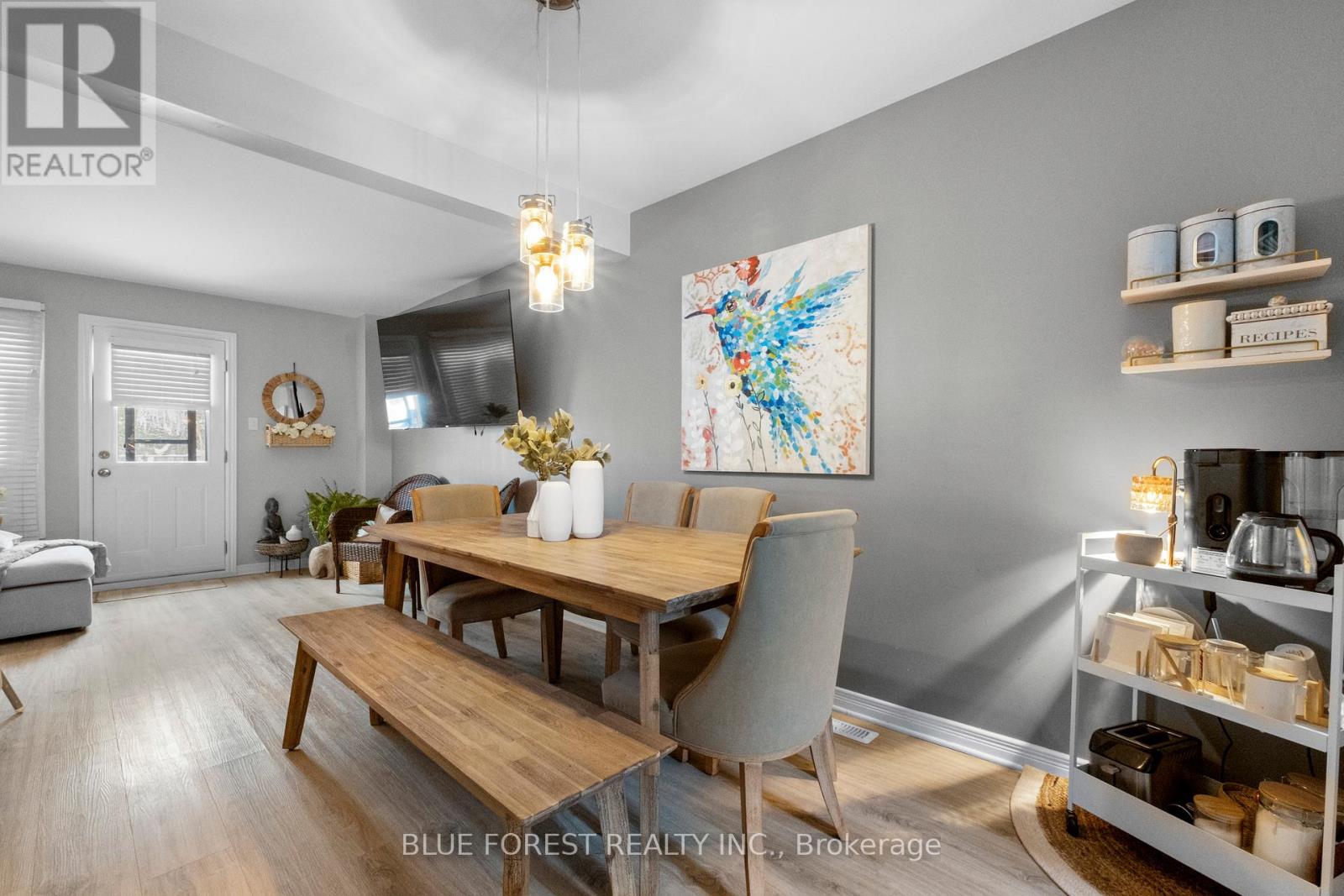 18 - 166 SOUTHDALE ROAD W, London South (South O)