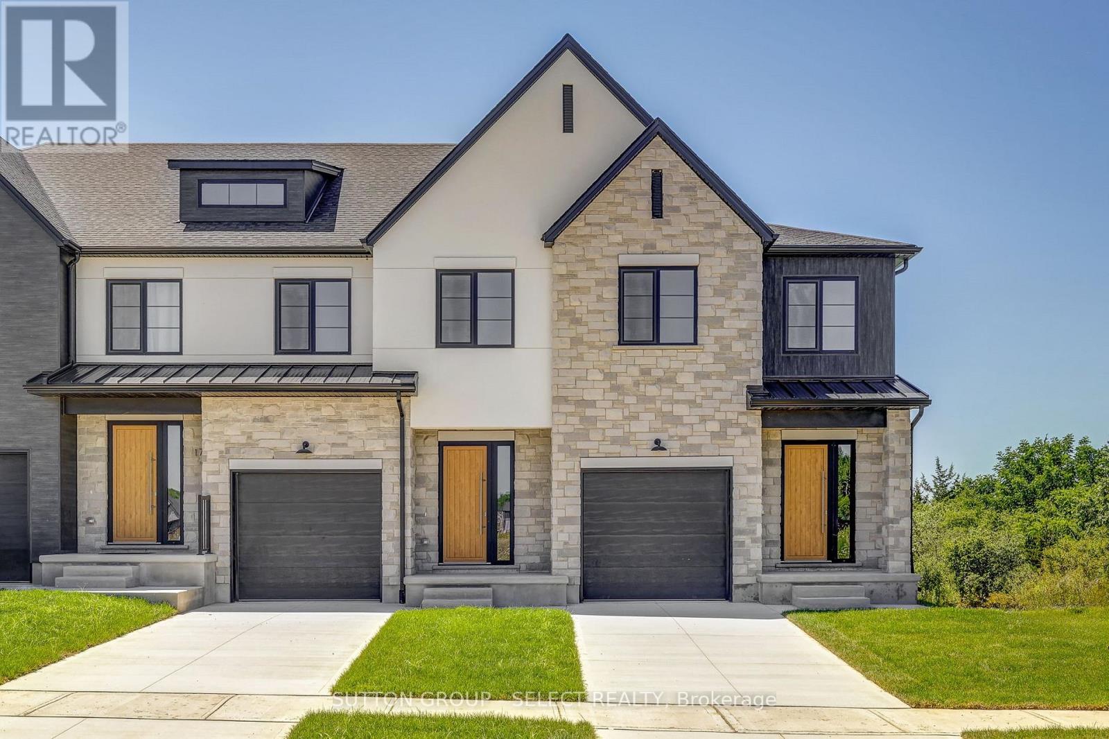 15 OPTIMIST DRIVE, Southwold