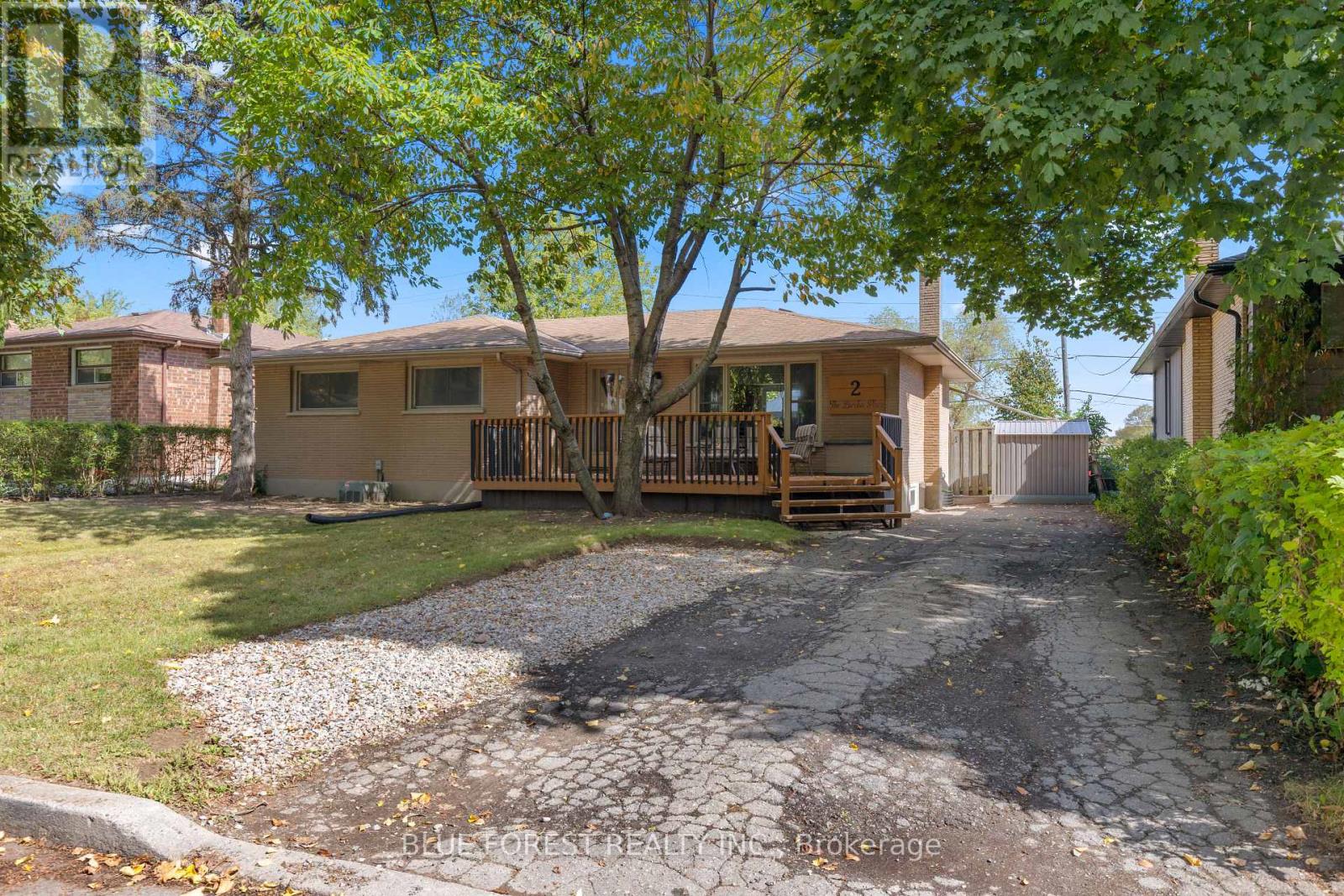 2 THE BIRCHES PLACE, London South (South T)