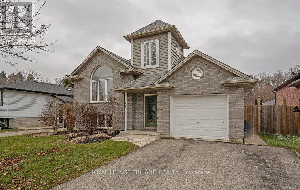 307 FRANCES STREET, Central Elgin