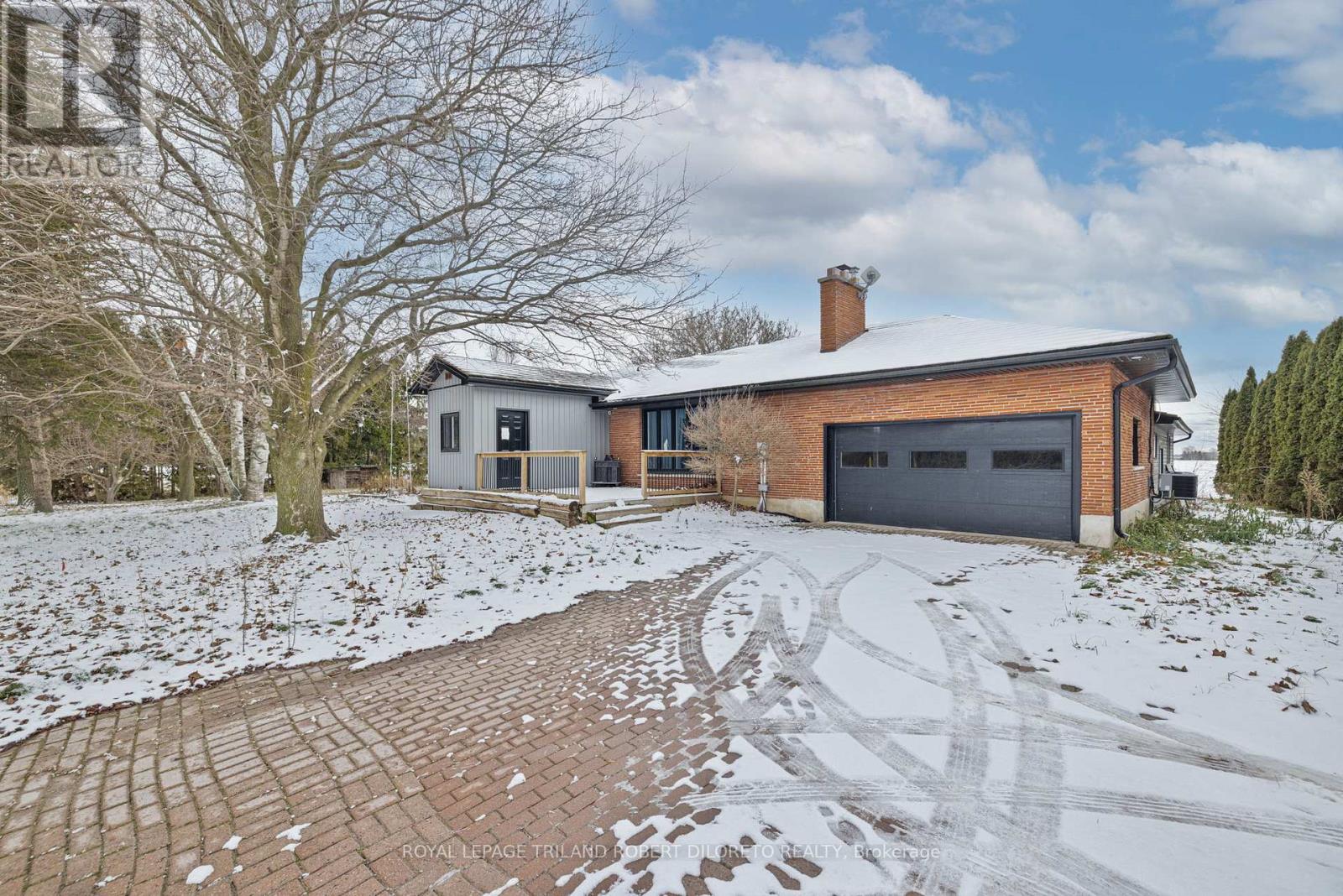 9755 LONGWOODS ROAD, Middlesex Centre