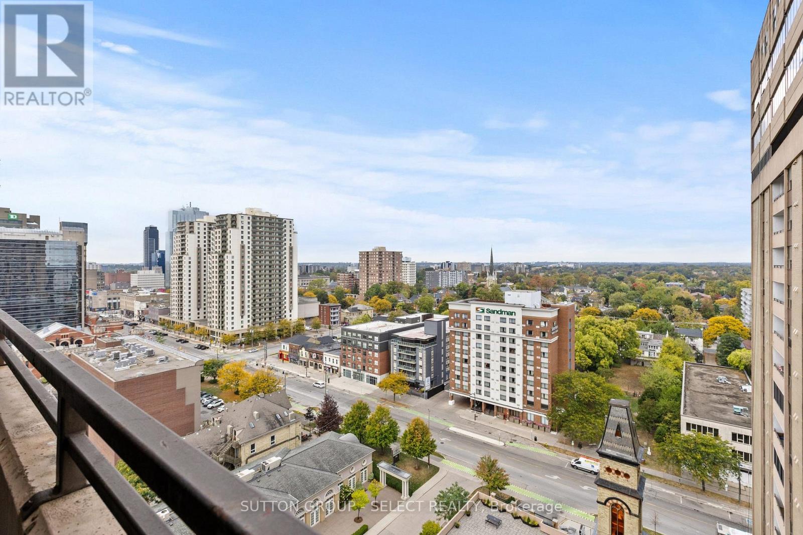 1702 - 380 KING STREET, London East (East K)