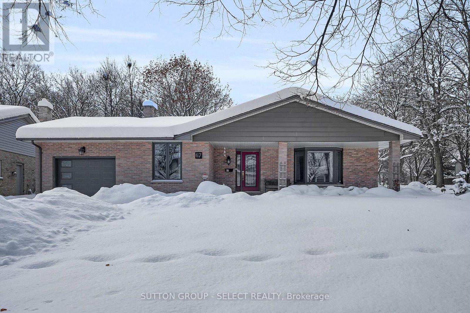 67 FARMINGTON CRESCENT, London South (South L)