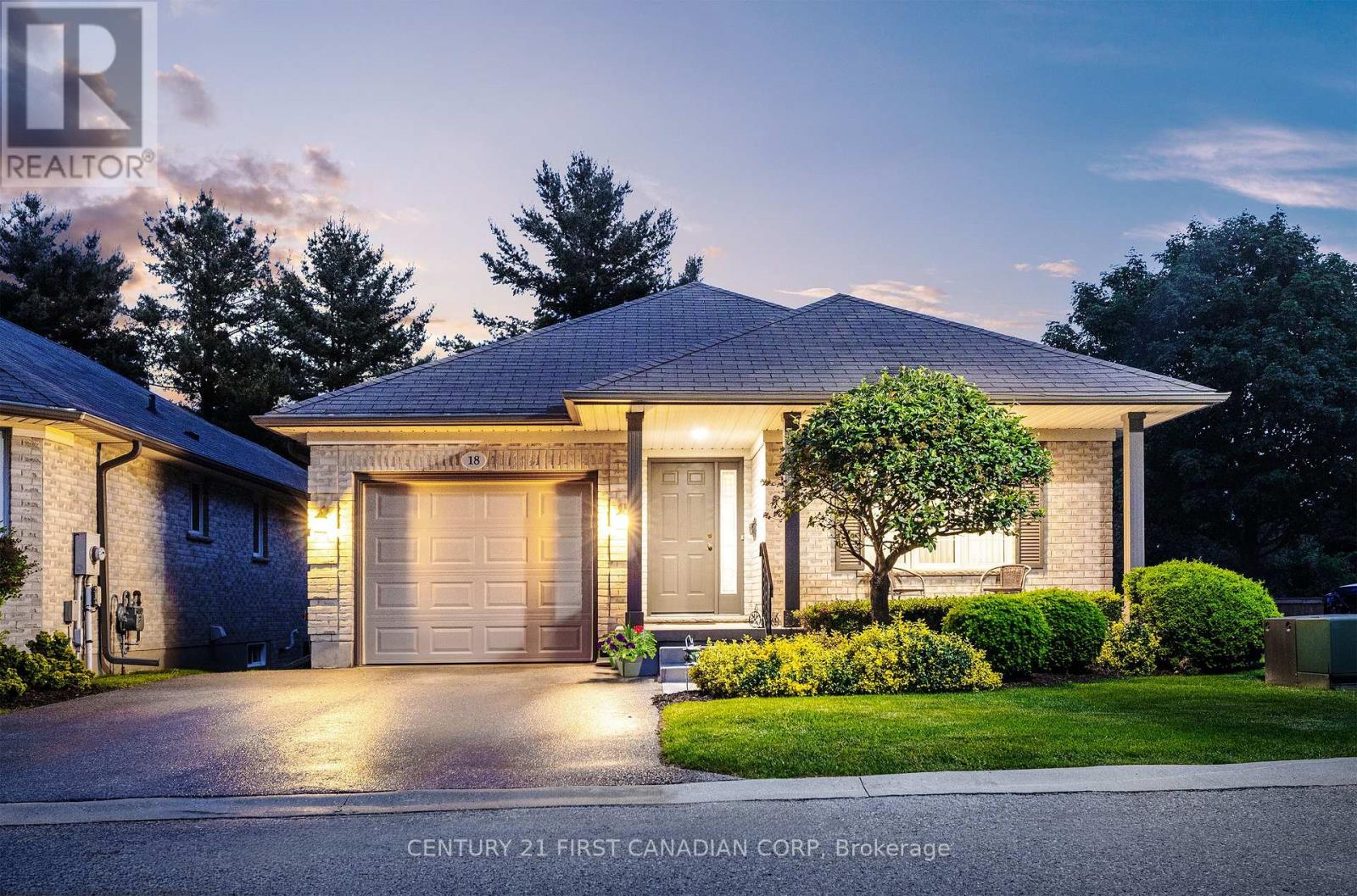 18 - 20 WINDEMERE PLACE, St. Thomas