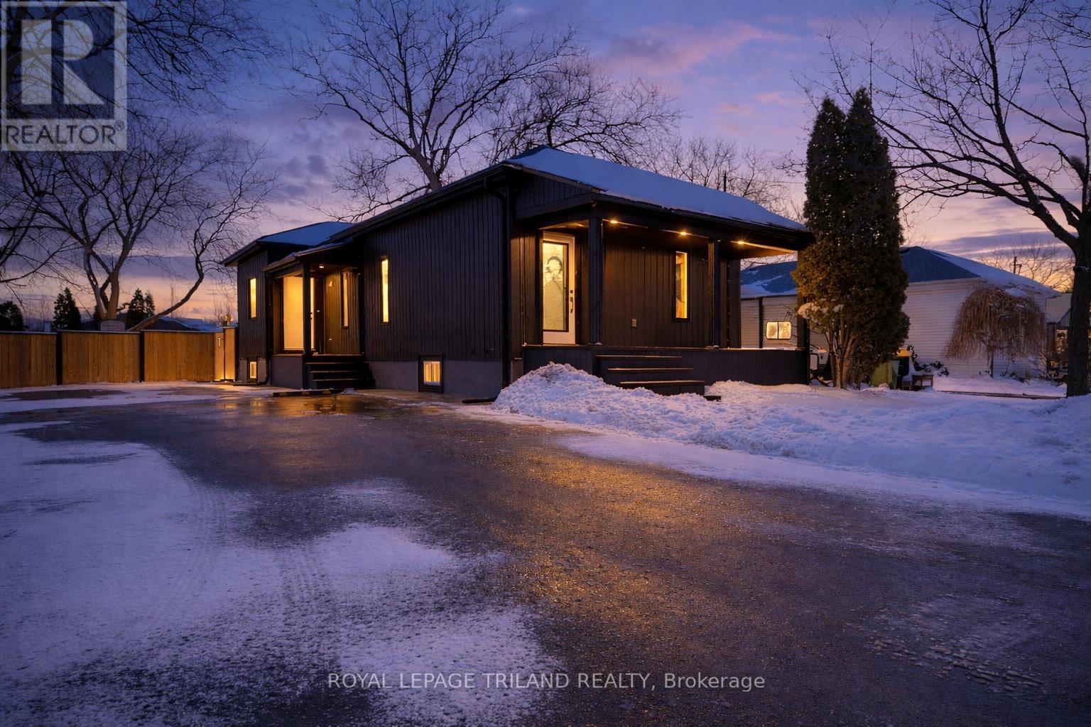 3 MARY STREET E, St. Thomas