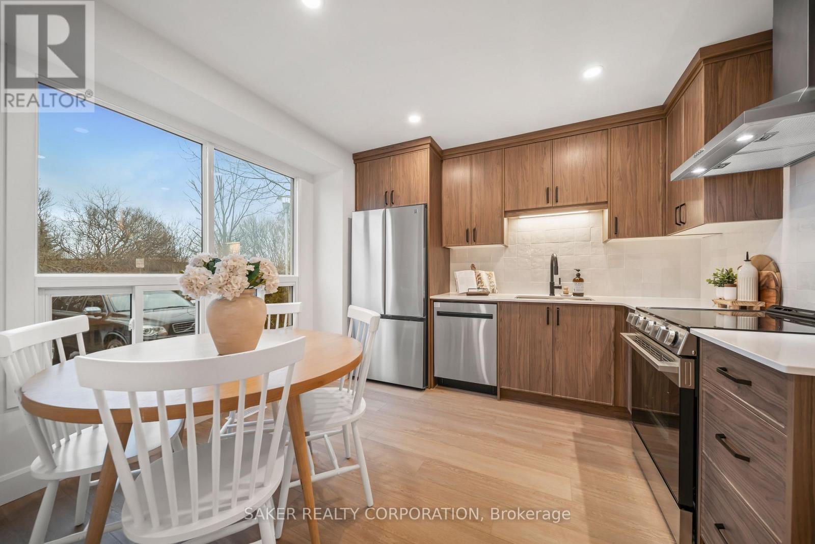 17 - 135 BELMONT DRIVE, London South (South O)