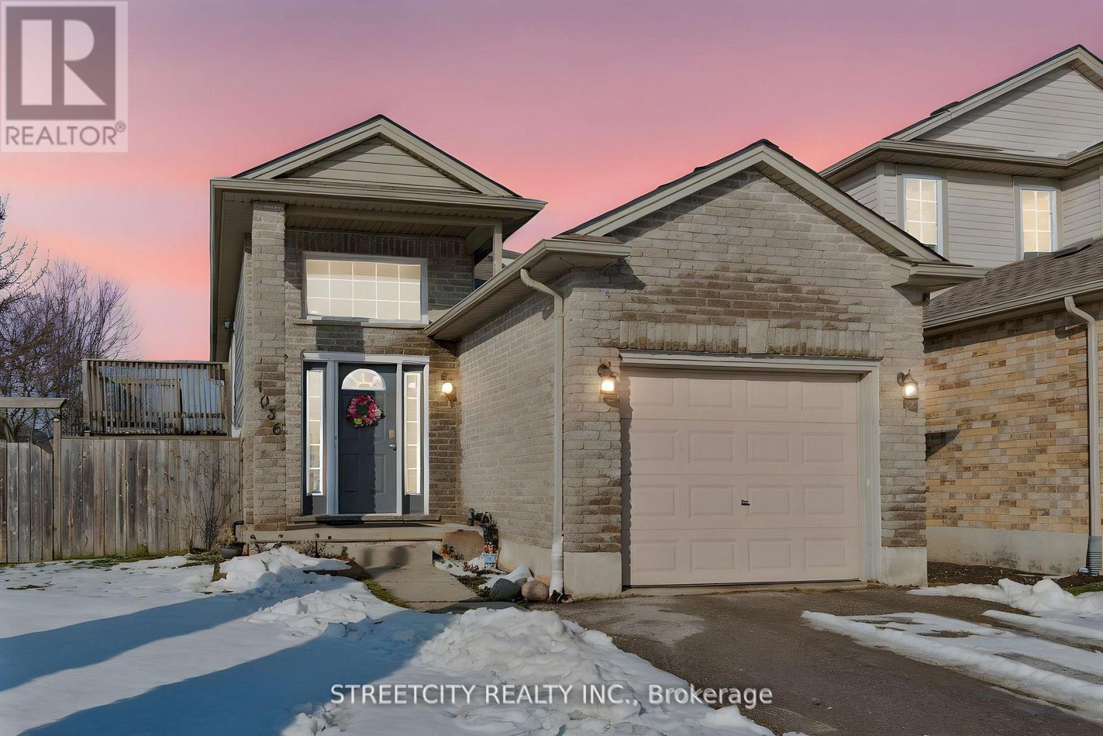 1036 MARIGOLD STREET N, London North (North C)