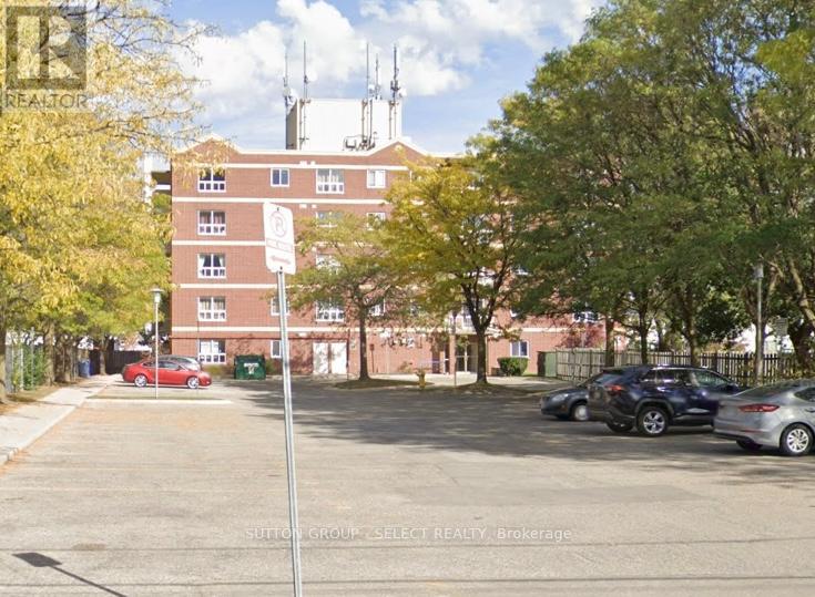 505 - 626 FIRST STREET, London East (East H)