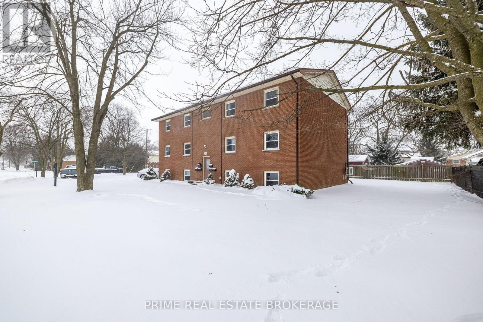 68 FOREST STREET, Aylmer