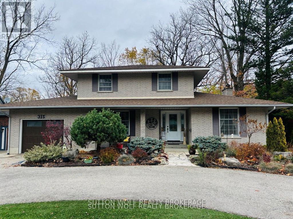 315 CARADOC STREET N, Strathroy-Caradoc