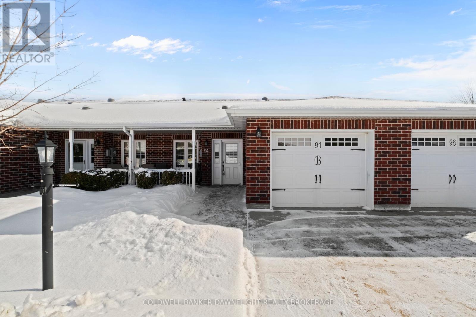 94 REDFORD DRIVE, South Huron (Exeter)