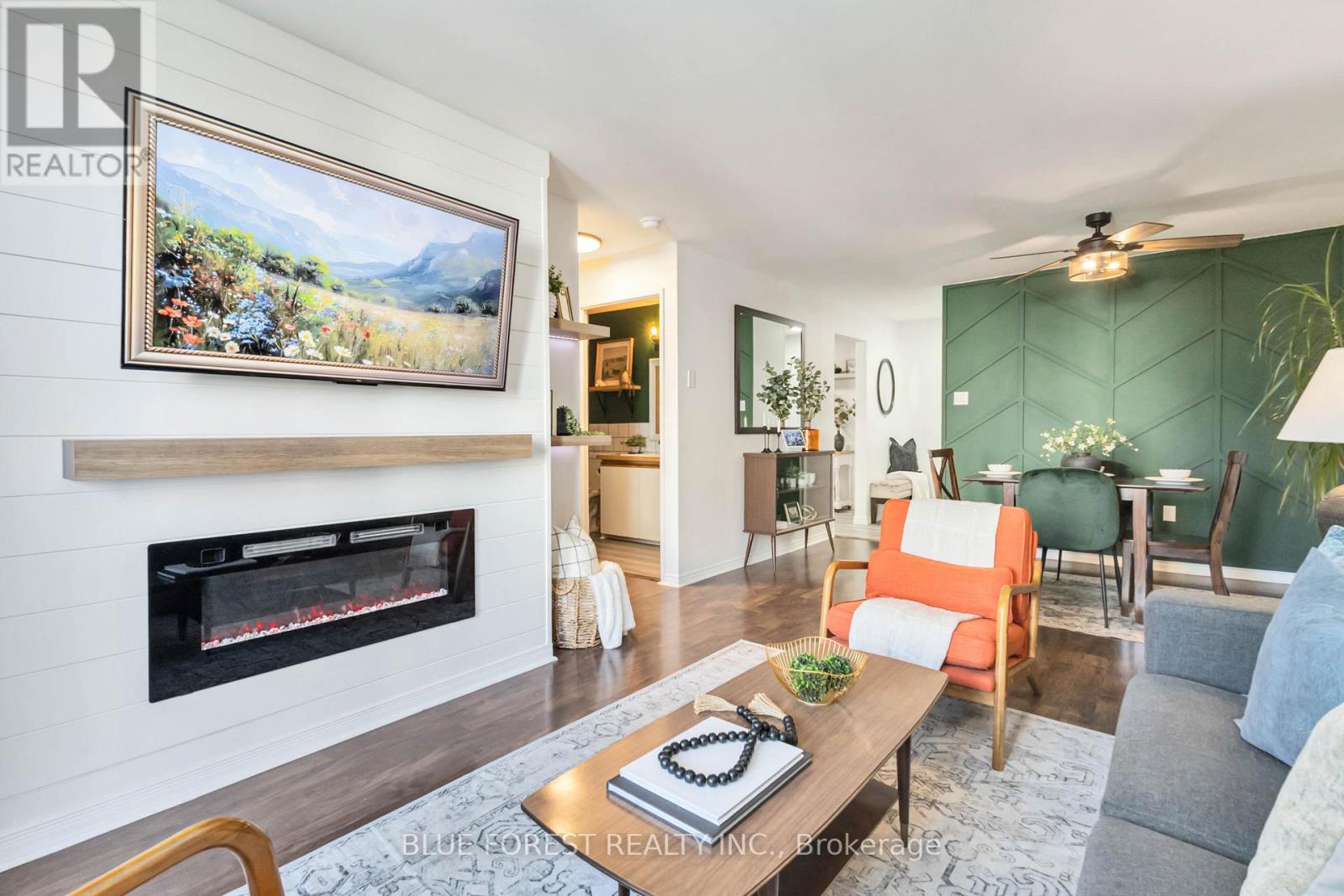 503 - 75 HUXLEY STREET, London South (South E)