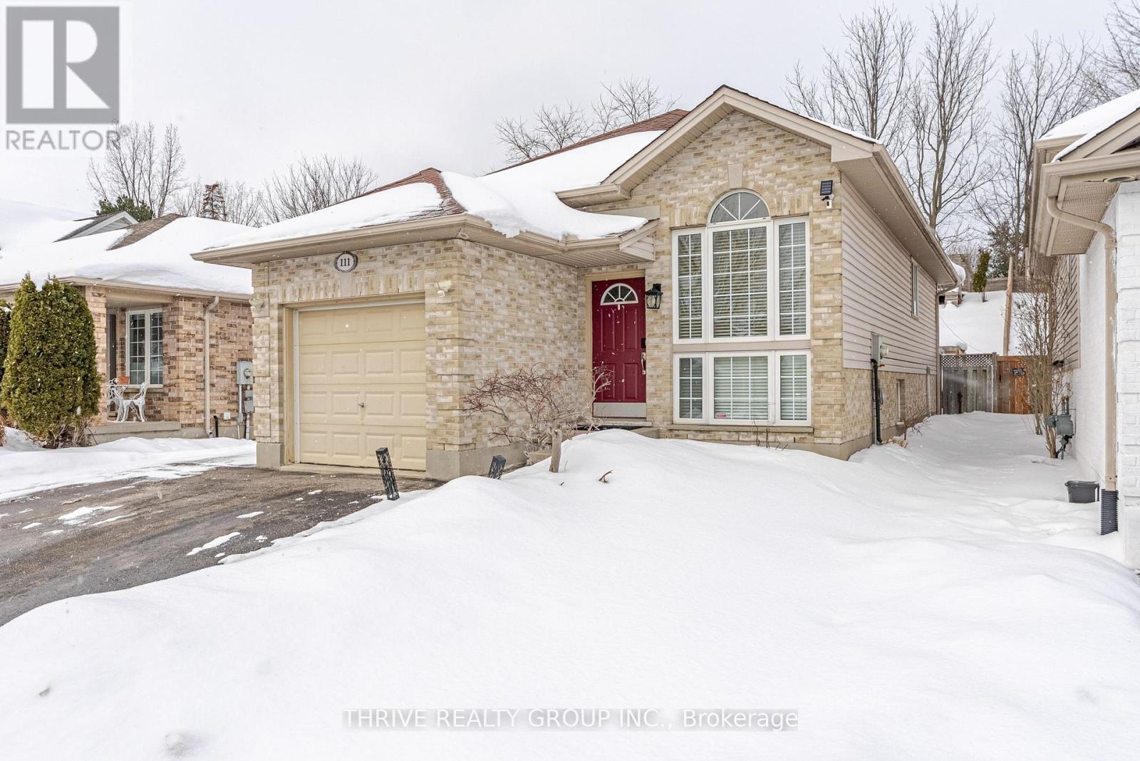 111 MEADOWRIDGE ROAD, London North (North M)