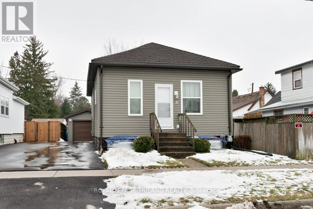 21 MARIAM STREET, St. Thomas