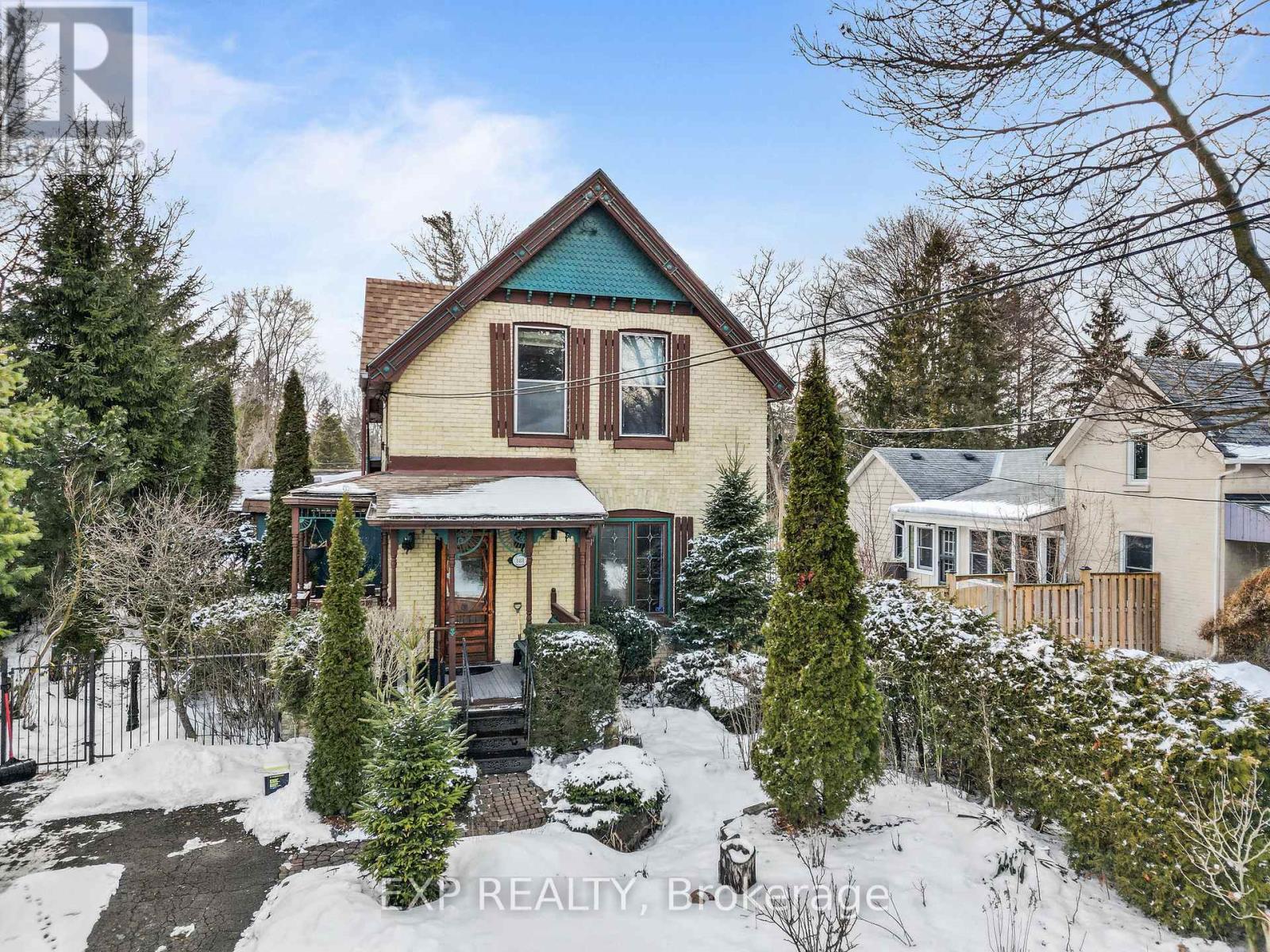 181 WILDWOOD AVENUE, London South (South D)