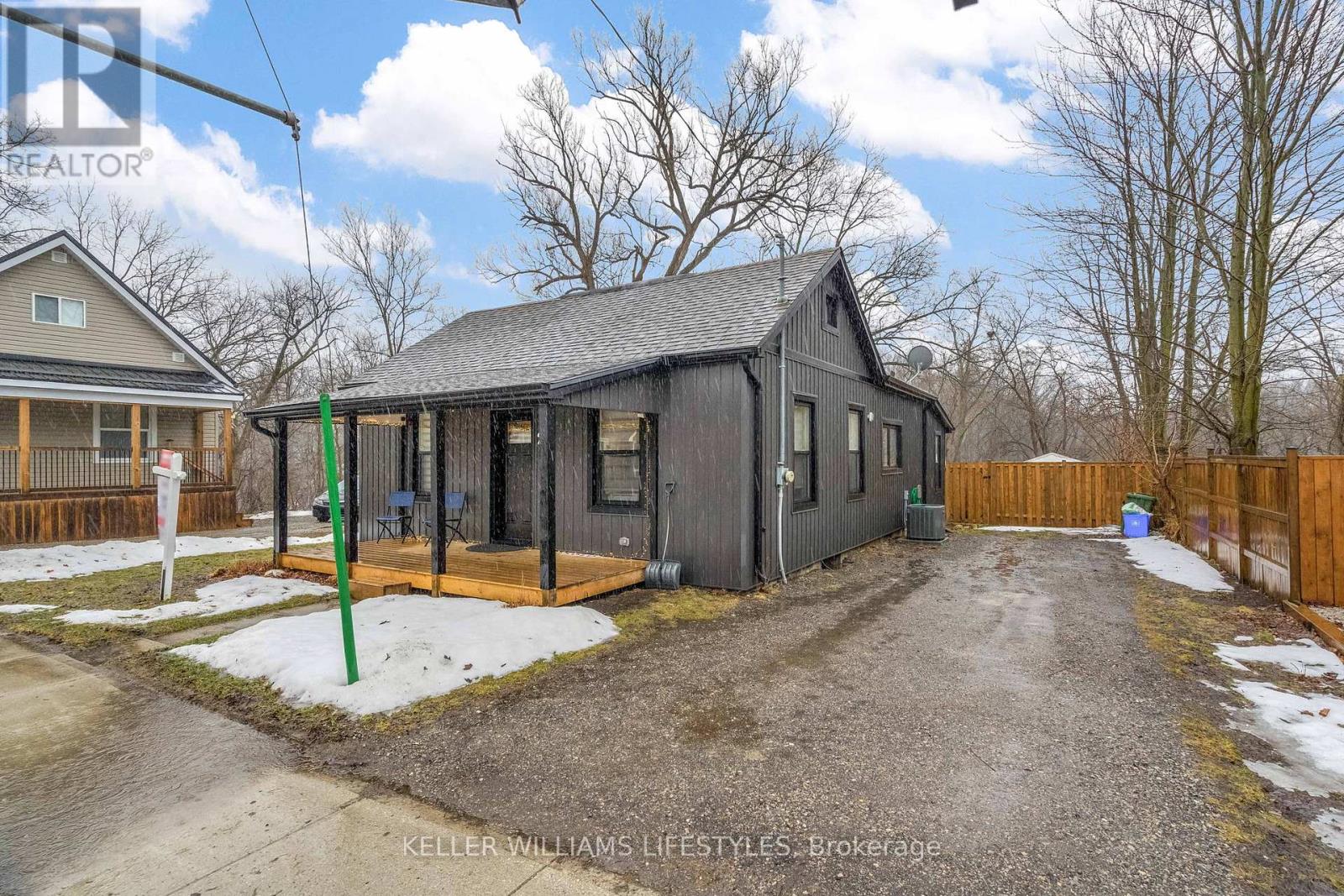 2 OPECHEE STREET, St. Thomas