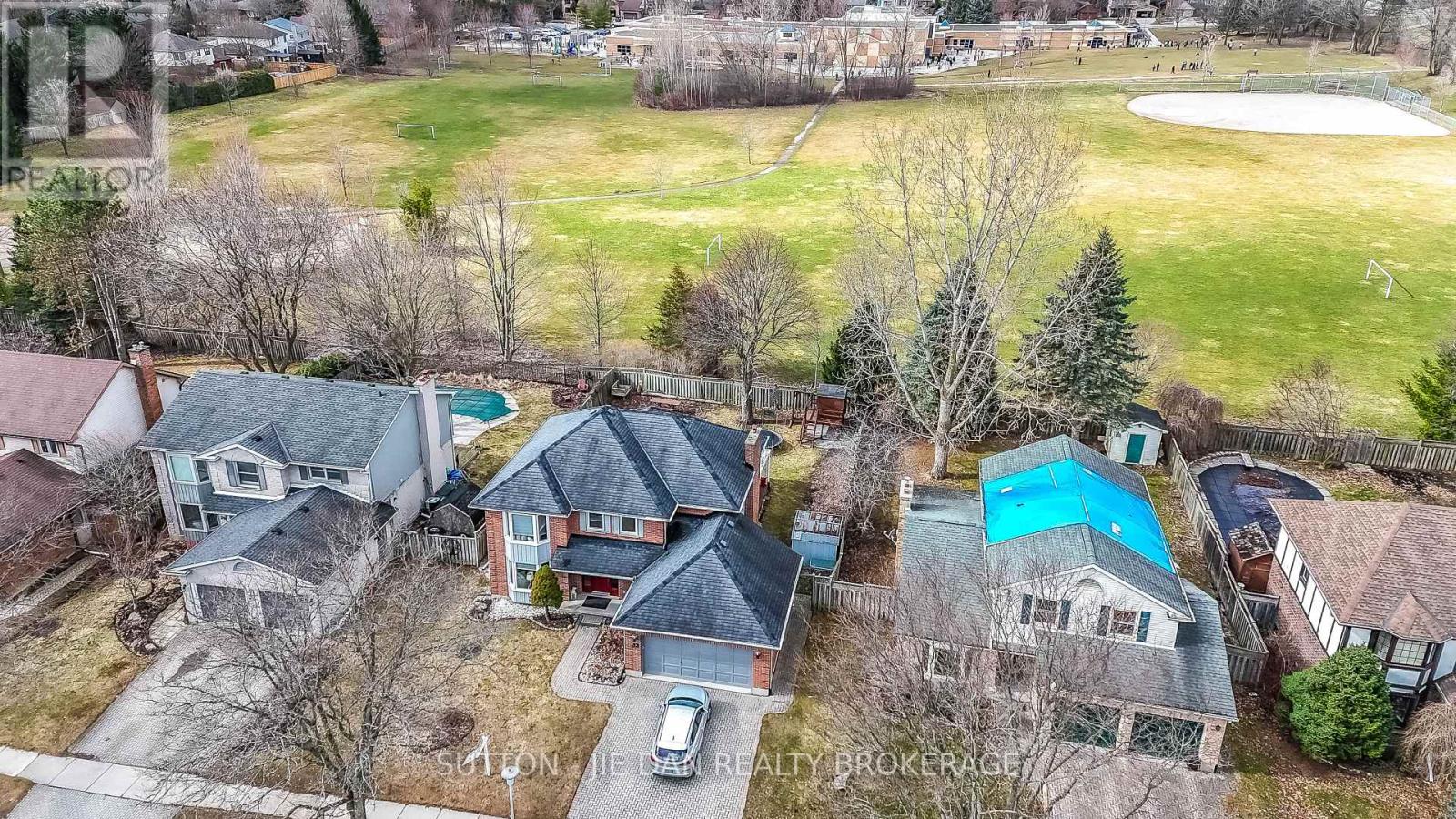 33 REPTON AVENUE, London North (North B)