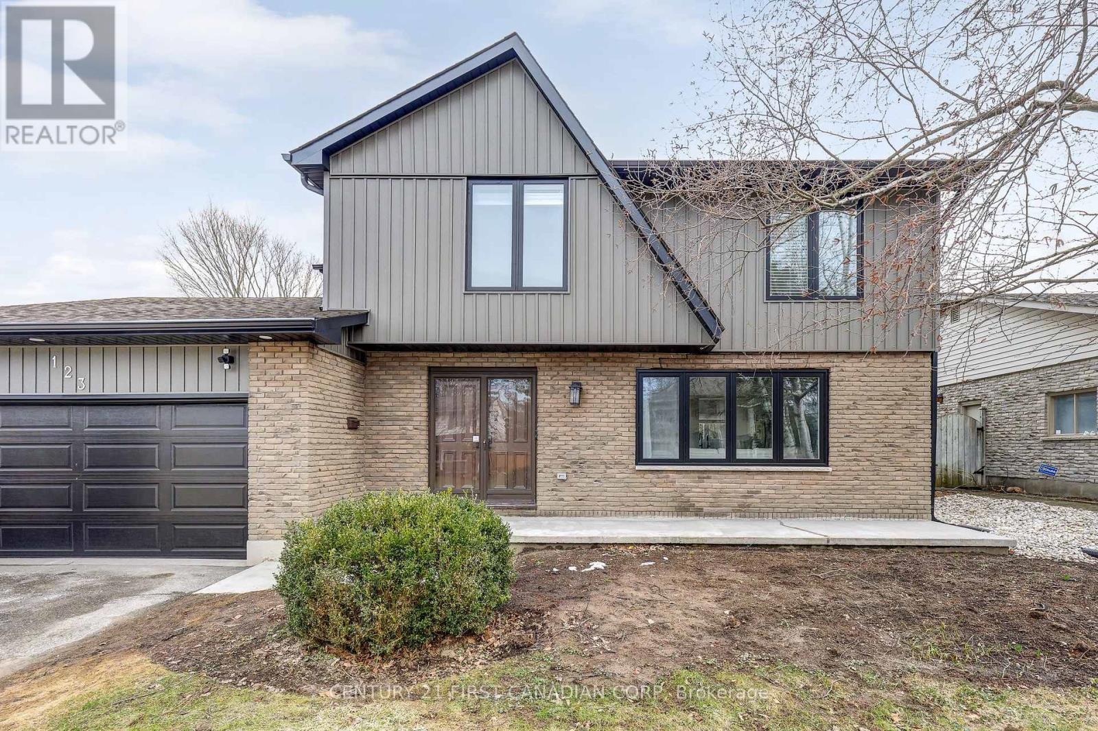 123 HILLSMOUNT CRESCENT, London South (South M)