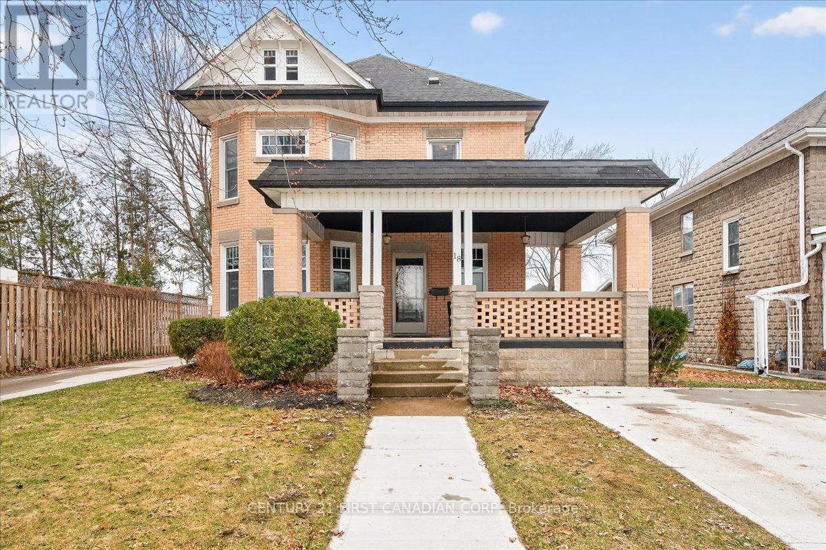 18 COLBORNE STREET, Strathroy-Caradoc (NE)