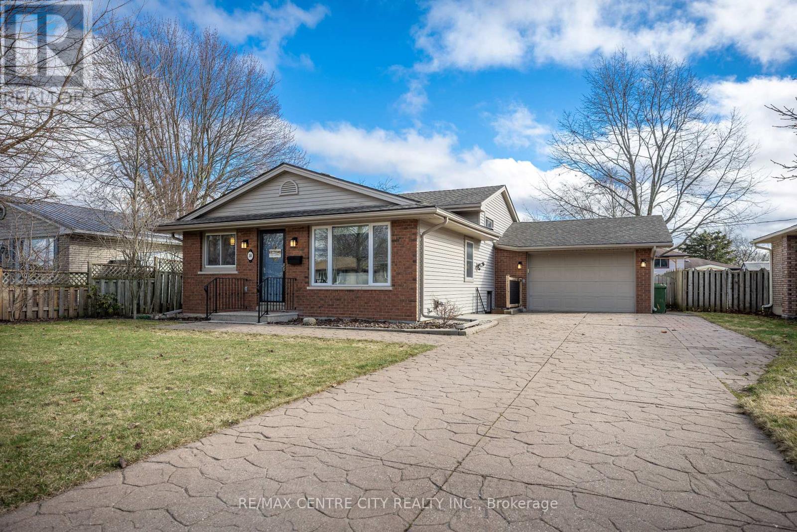 18 HIGHVIEW DRIVE, St. Thomas