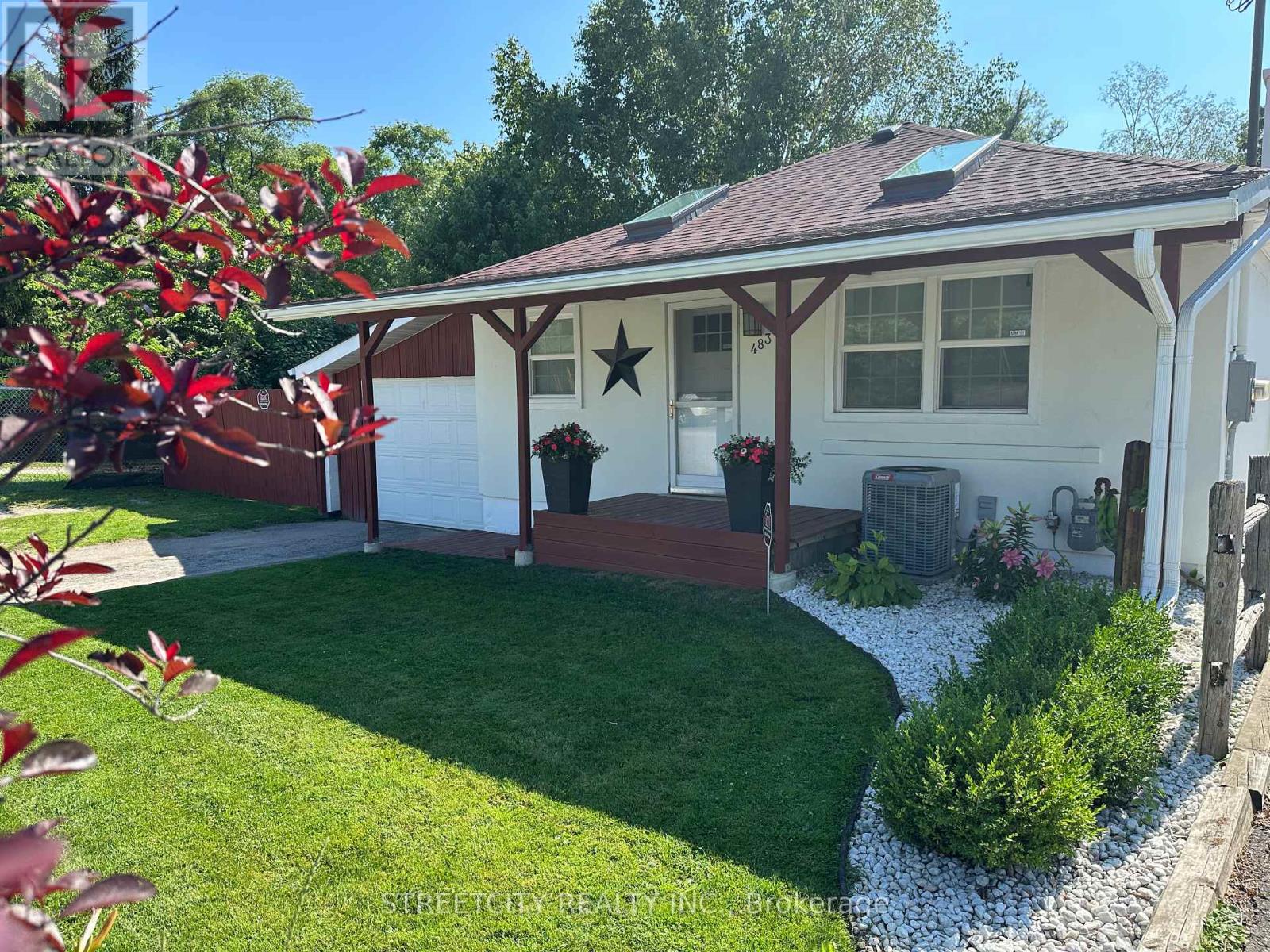 483 CLARKE ROAD, London East (East H)