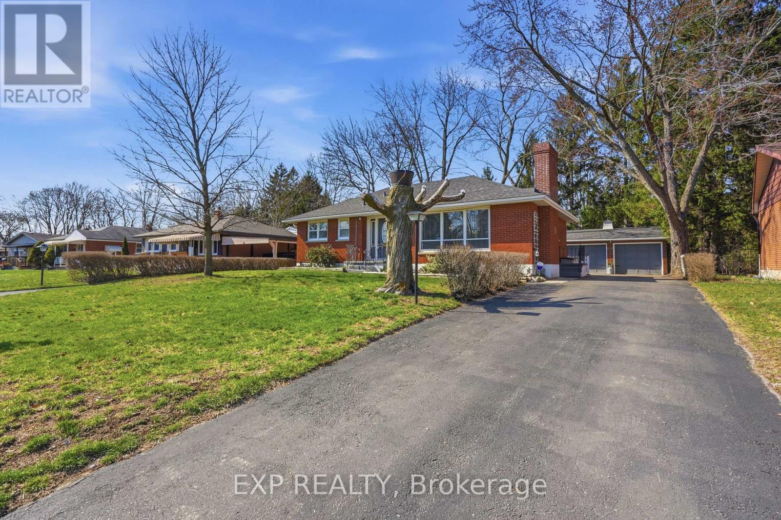 117 LAURENTIAN DRIVE N, London East (East O)