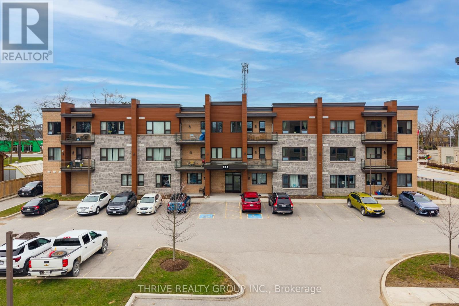 303 - 263 BUTLER STREET, Lucan Biddulph (Lucan)