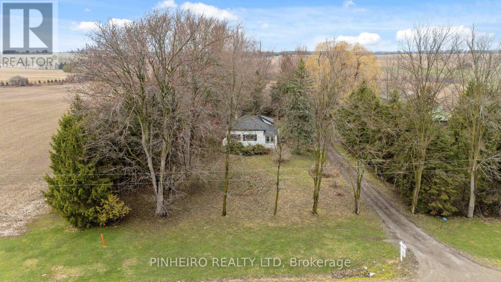 16376 ELGINFIELD ROAD, Lucan Biddulph