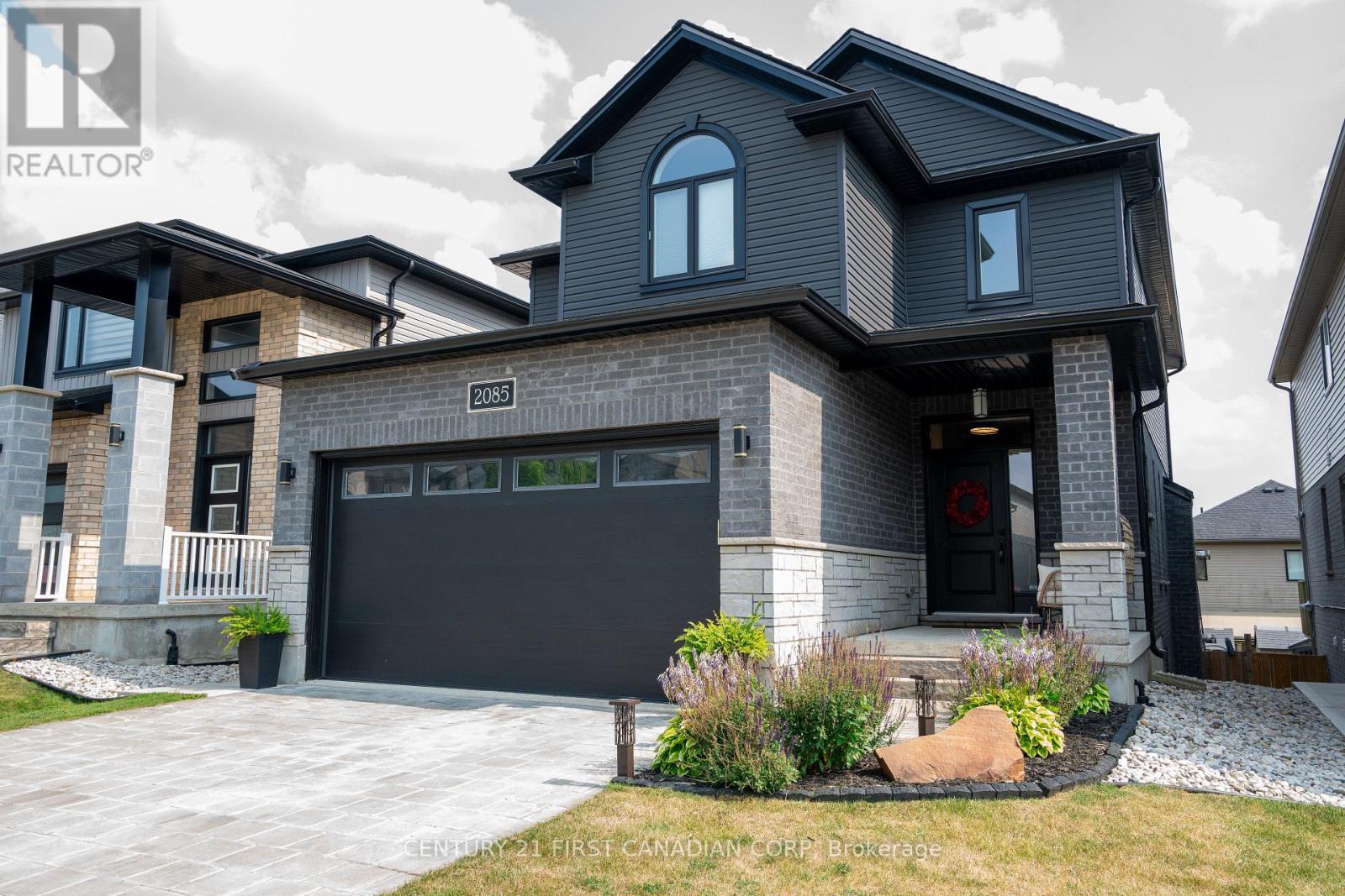 2085 GOUGH AVENUE, London North (North C)