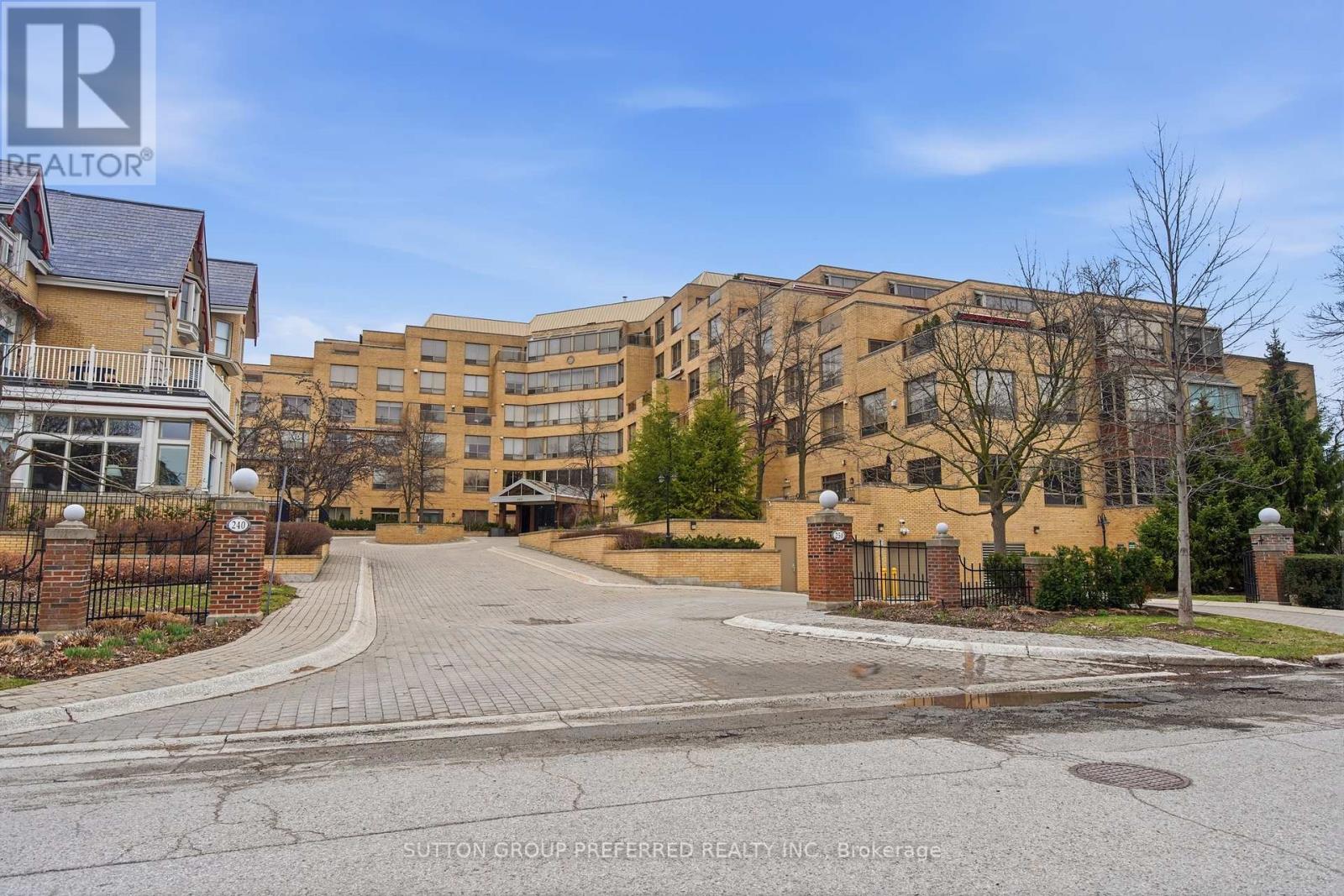 310 - 250 SYDENHAM STREET, London East (East B)