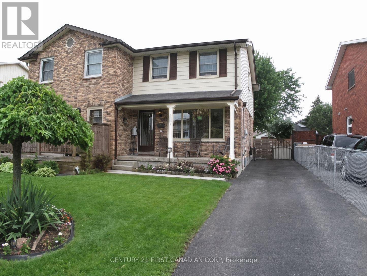 122 GARLAND LANE, London East (East I)