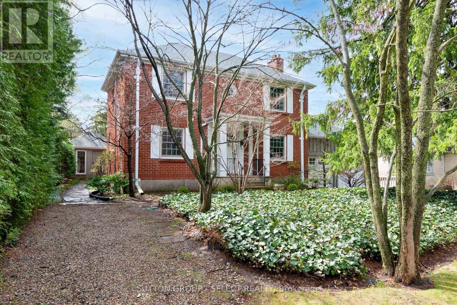 149 IROQUOIS AVENUE, London South (South G)