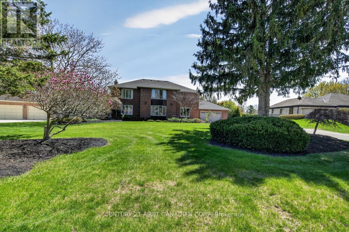 124 SUNRAY AVENUE, London South (South V)