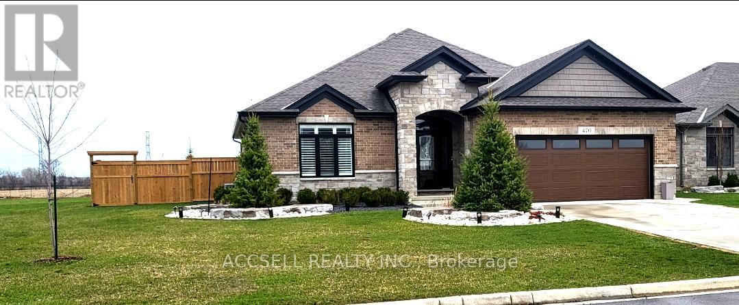 470 QUEEN STREET S, St. Clair