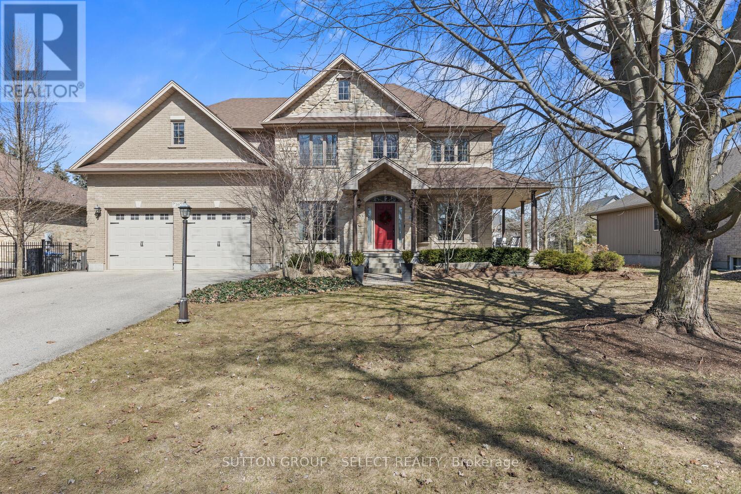 2610 EMERSON STREET, Strathroy-Caradoc (Mount Brydges)