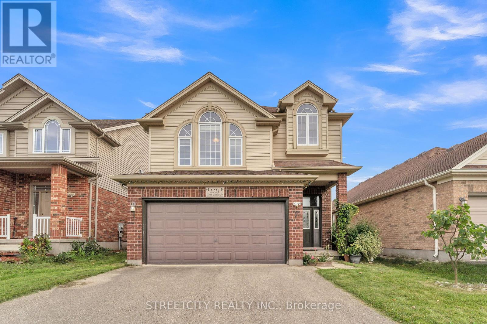 1211 NORTH WENIGE DRIVE, London