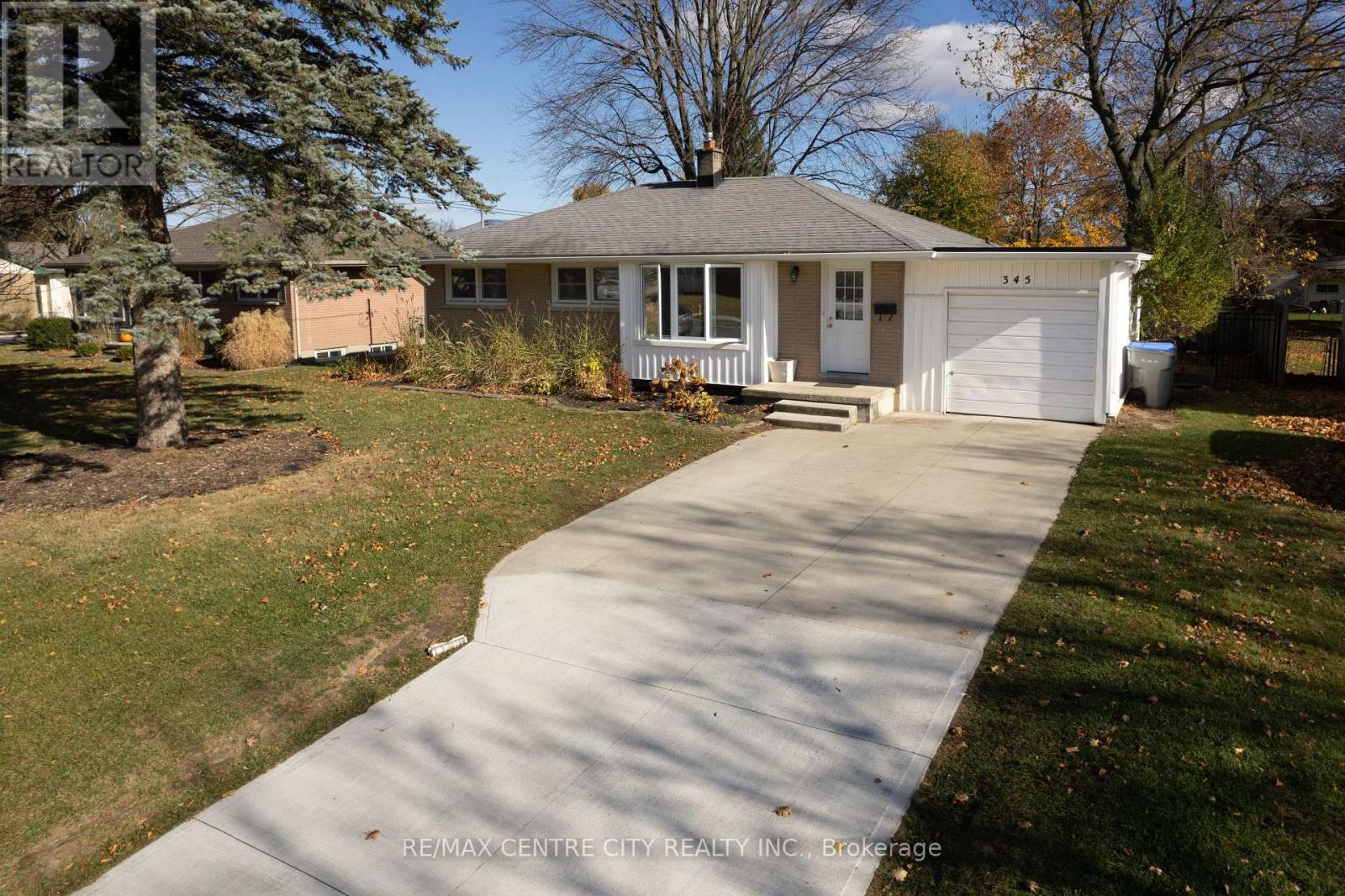 345 DRURY LANE, Strathroy-Caradoc (SW)