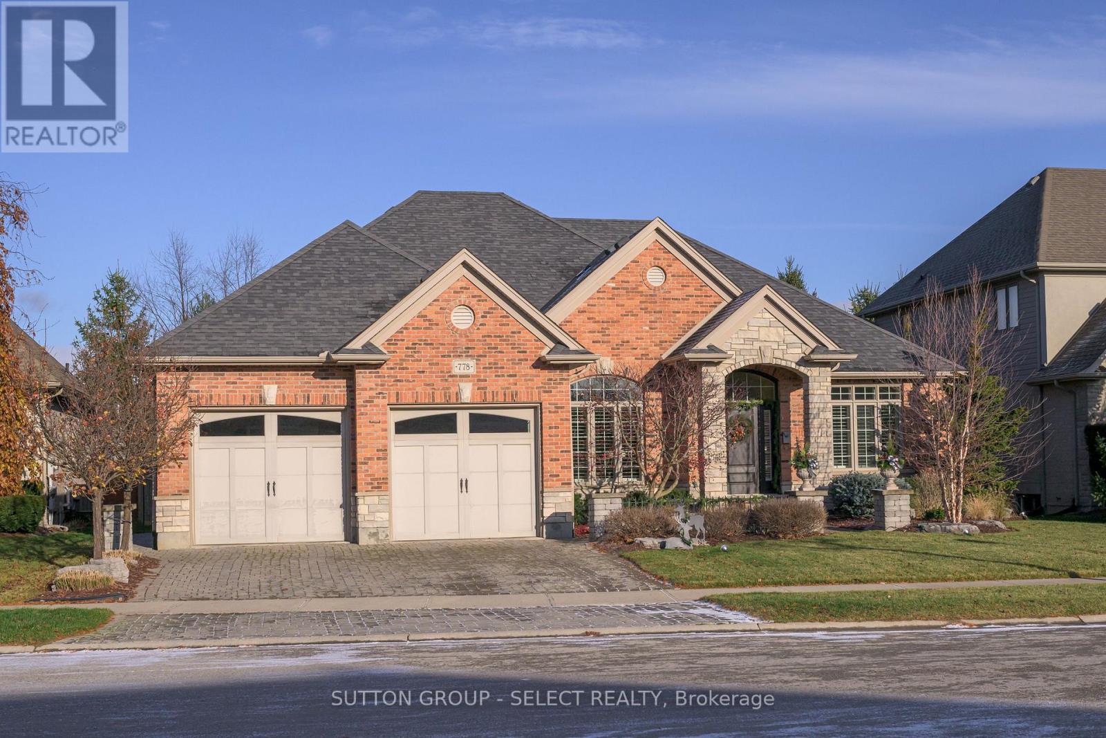 778 EAGLETRACE DRIVE, London