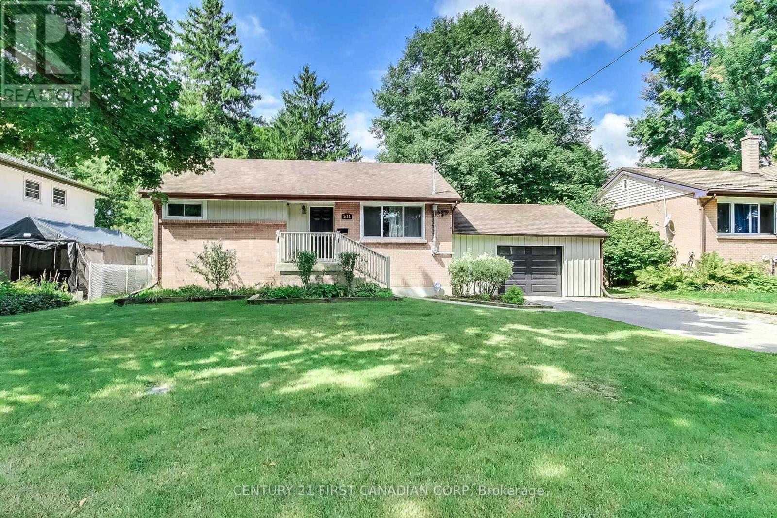 311 WEDGEWOOD DRIVE, London East (East A)
