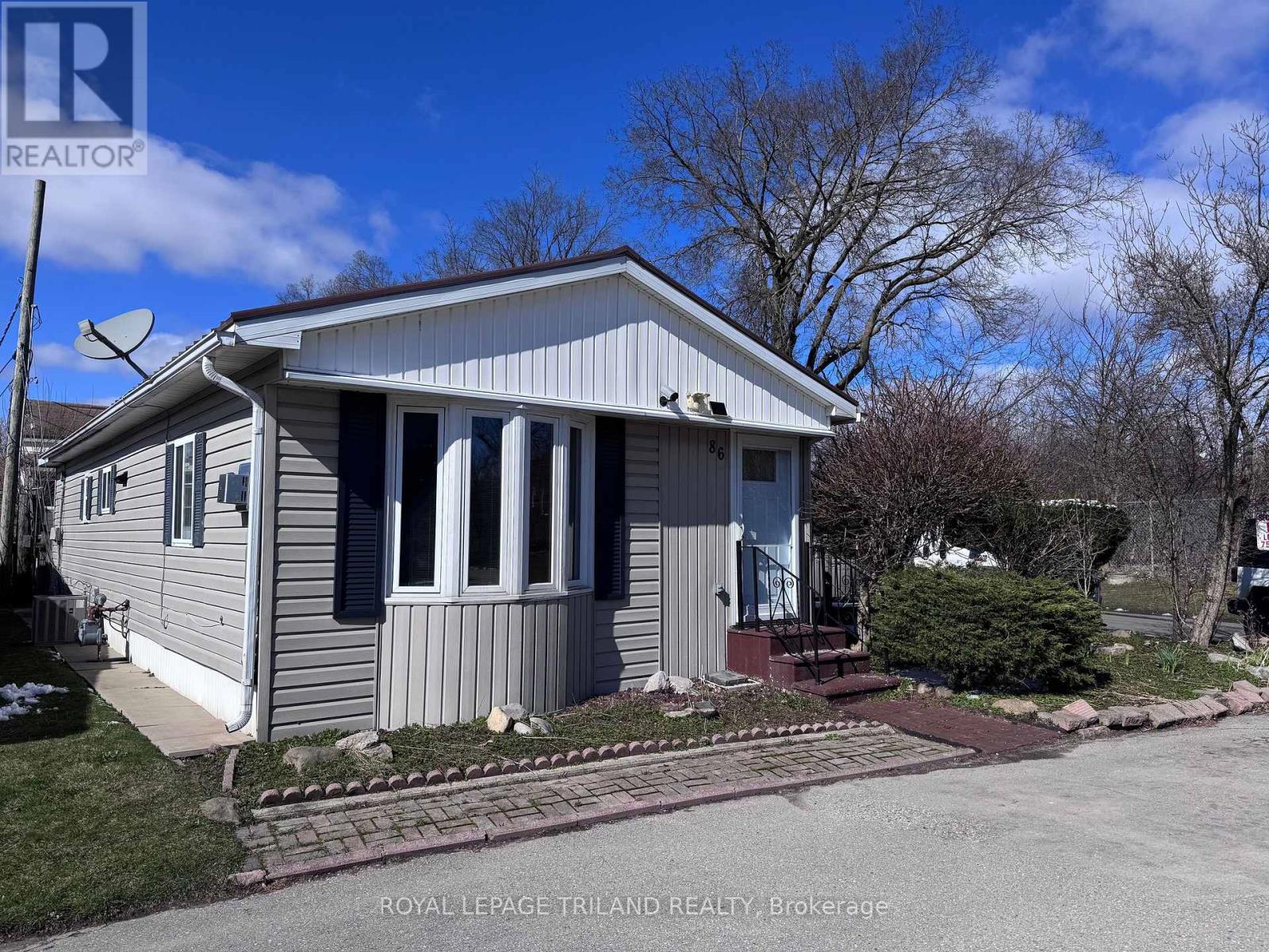 86 - 198 SPRINGBANK DRIVE, London