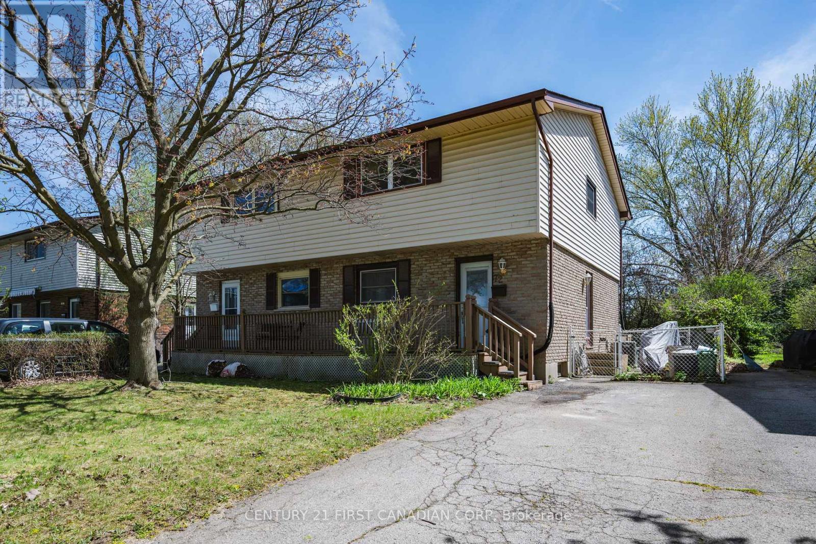72 CARTIER ROAD, London East (East I)