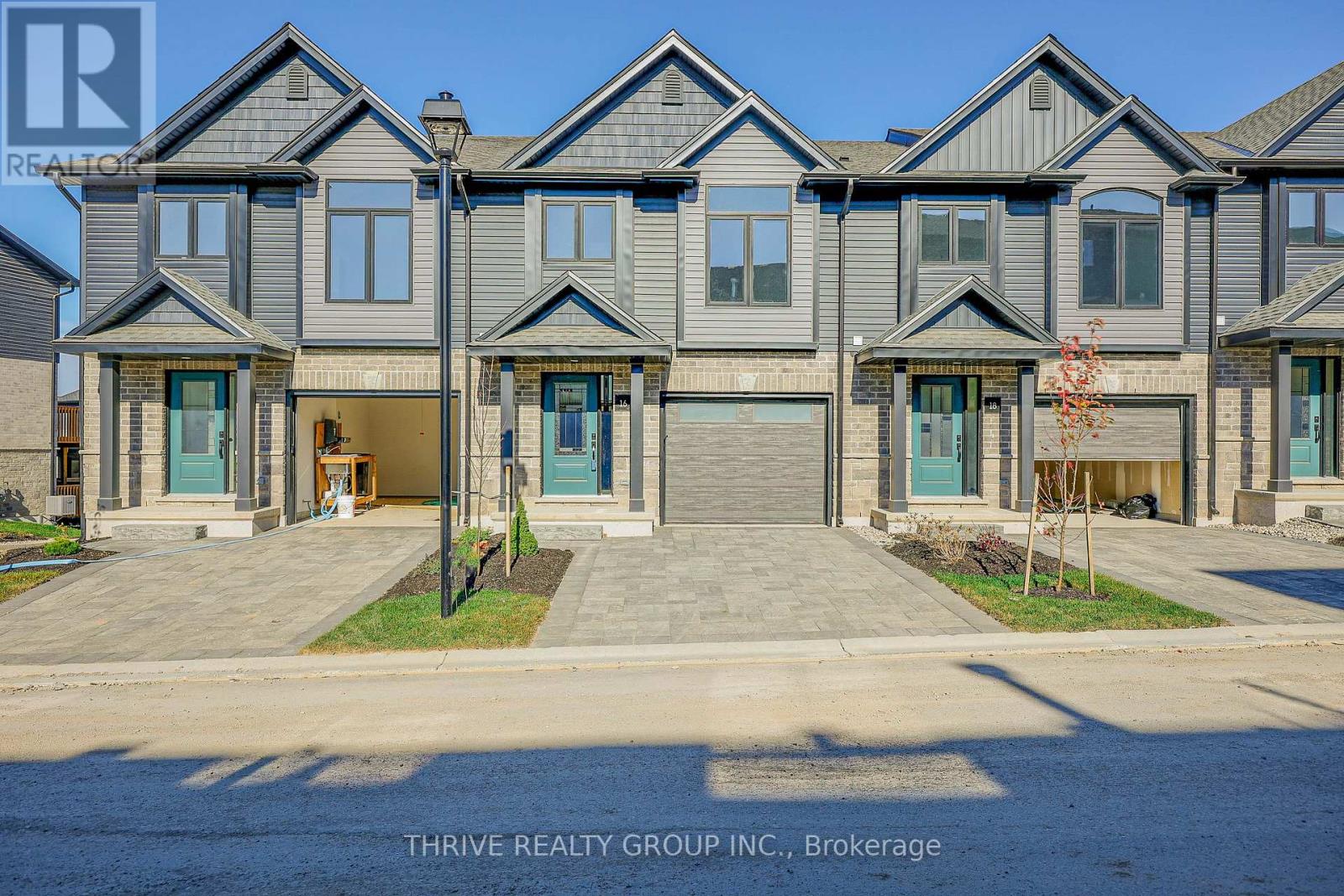16 - 2261 LINKWAY BOULEVARD, London South (South A)