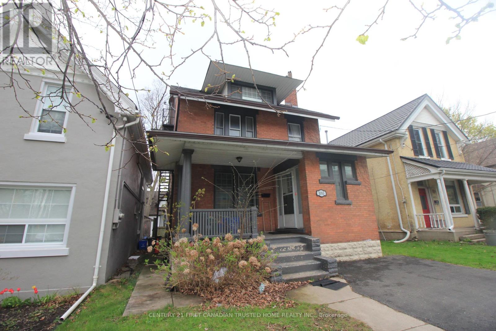 1051 RICHMOND STREET, London East (East B)